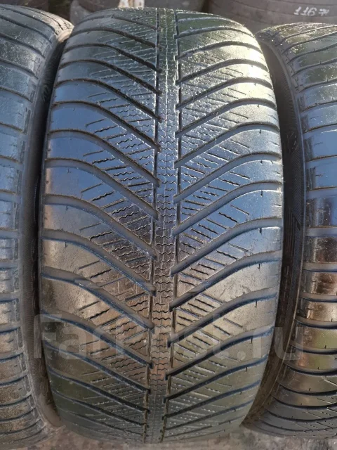 Goodyear Vector 4Seasons. �����������, �/�, ����� 20 % ����