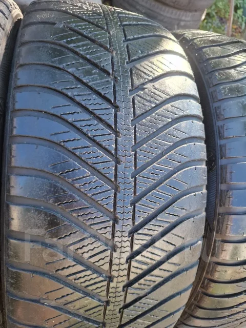 Goodyear Vector 4Seasons. �����������, �/�, ����� 20 % ����