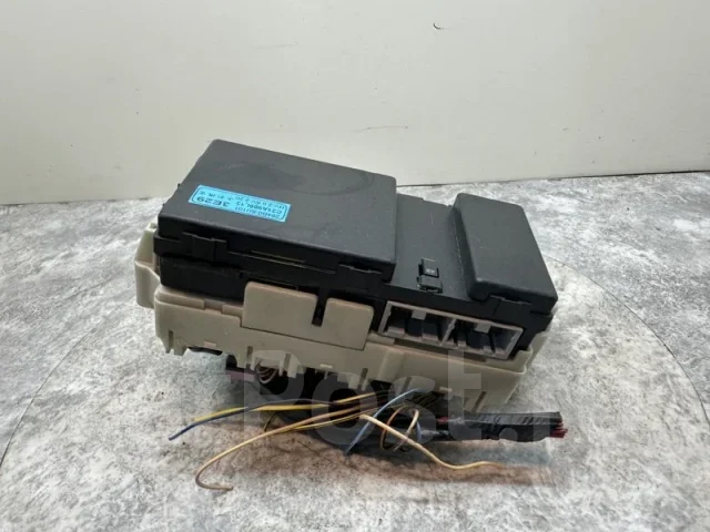 ���� ��������������� Luxgen U7 284B0SU101 284B0SU101 ����