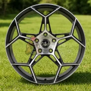 Strada Hurican. 8.5x19", 5x114.3, ET35, �� 73,1���. ����