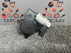 ����� ���������������� Mazda 3 GJ6A5858XC BK GJ6A5858XC ����