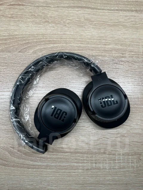 JBL Tune 760NC ����