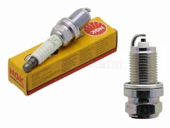 ����� ��������� Toyota Corolla (E150, E120) 00-10 / Yaris 99-13 (1ZZFE/3ZZFE/4ZZFE/1NZFE/2NZFE�) NGK BKR5EY BKR5EY ����