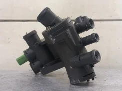 ������ ���������� Volkswagen Bora 032121111BA 1.4 16V BCA 032121111BA ����