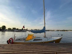 �������� ���� Hallberg Rassy. ����� 7,5��., 1976 ��� ����