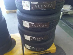 Bridgestone Alenza LX200