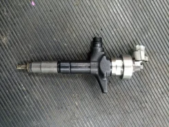 �������� ��������� Isuzu ELF 898331847 4JJ1-T 898331847 ����