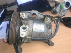 ���������� ������������ Subaru Impreza 2002 73111FE011 GG3 EJ152 73111FE011 ����