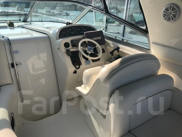 Searay Sundancer. 2000 ���, ����� 9,6��., ��������� ������������, 440��.�., ������ ����