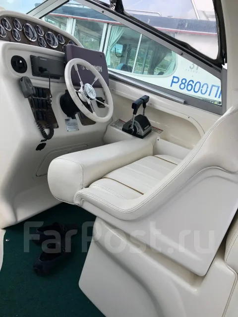 Searay Sundancer. 2000 ���, ����� 9,6��., ��������� ������������, 440��.�., ������ ����