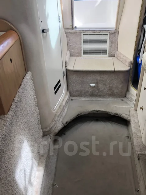 Searay Sundancer. 2000 ���, ����� 9,6��., ��������� ������������, 440��.�., ������ ����