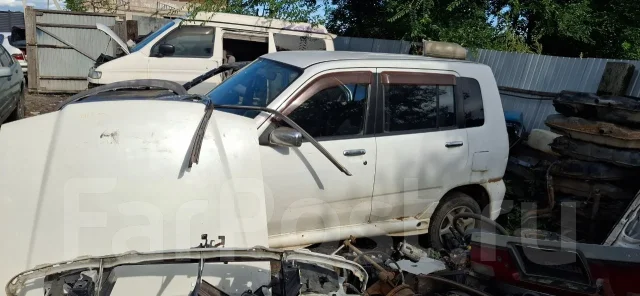 Nissan Cube. AZ10, CGA3 ����
