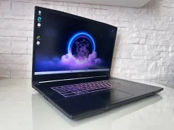 MSI Katana. WiFi: 1 ����