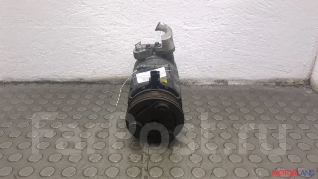 ���������� ������������ Ford C-Max 2002-2010 21421003 1809656 ����