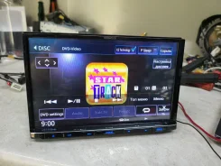 Kenwood MDV ����