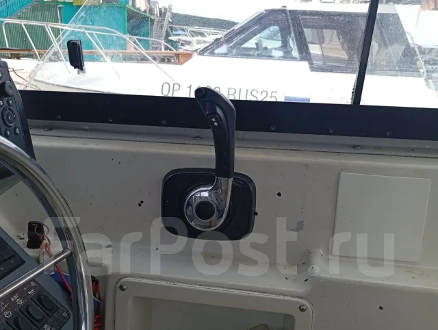 FS-750. 1993 ���, ����� 8��., ��������� ���������, 200��.�., ������ ����