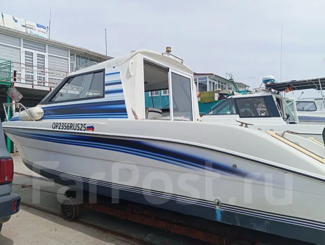 FS-750. 1993 ���, ����� 8��., ��������� ���������, 200��.�., ������ ����