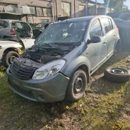 Renault Sandero ����