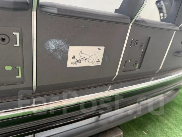 ������ Audi Q8 4MN S-line ����