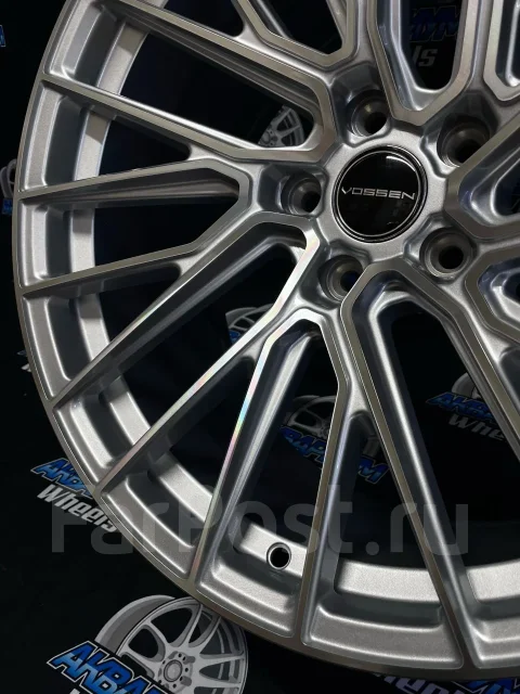 Vossen EVO-5. 9.5x19", 5x112, ET40, �� 66,6���. ����