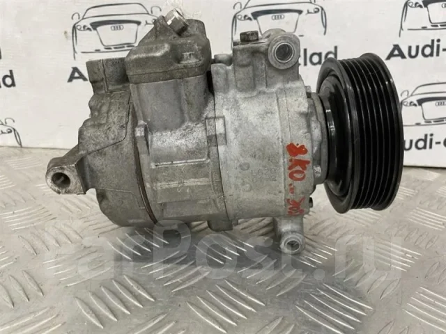 ���������� ������������ Audi A4 8K0260805M B8 8K0260805M ����