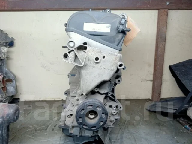 ��������� Skoda Octavia 04E100033B 1.4 04E100033B ����