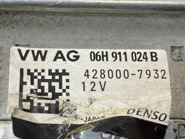 ������� Audi A4 2012 06H911024B 8K2 CAHB 06H911024B ����