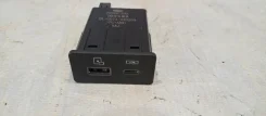 USB ������ Chery Arrizo 8 2025 703000724AA M1E SQRF4J16C 703000724AA ����