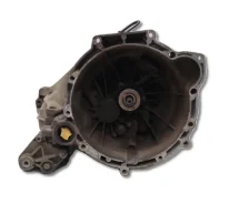 ���� Ford Focus 3 2066058 2066058 ����