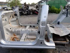 ����� �������� Ford Focus 2 2005-2008 1331376, 1528905, 1331423, 1528945 1331376 ����