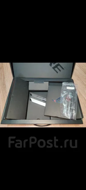 Asus ROG Strix G17. 17.3", 3,3����, ��� 16 ��, ���� 477���, WiFi: 1, Bluetooth: 1 ����