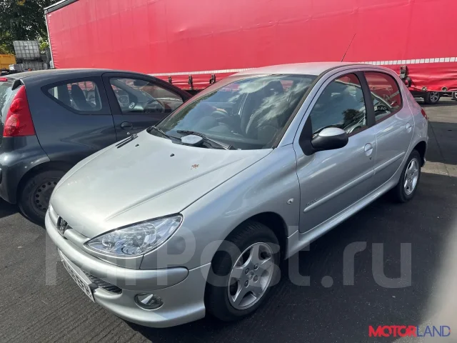 ������� Peugeot 206 1998-2012 21428086 5802M9 ����