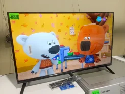 Razz. LCD (��) ����