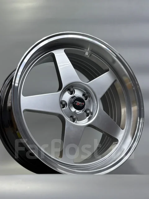 Desmond RegaMaster EVO. 8.5x17", 5x100, ET33, �� 73,1���. ����