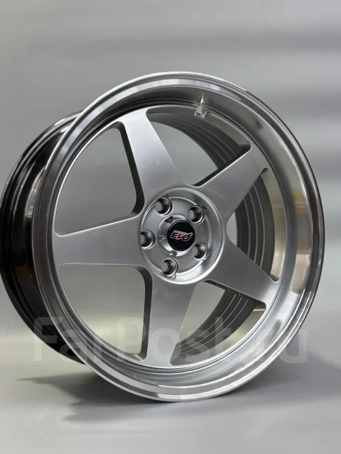 Desmond RegaMaster EVO. 8.5x17", 5x100, ET33, �� 73,1���. ����