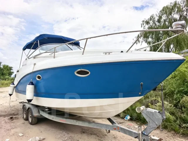 Rinker. 2009 ���, ��������� ������������, 300��.�., ������. ��� ����� �� ������������ ����