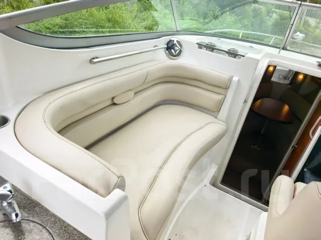 Rinker. 2009 ���, ��������� ������������, 300��.�., ������. ��� ����� �� ������������ ����