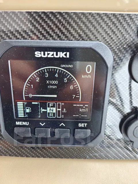 Yamaha CR-27. 2004 ���, ����� 8,5��., ��������� ���������, 300��.�., ������ ����