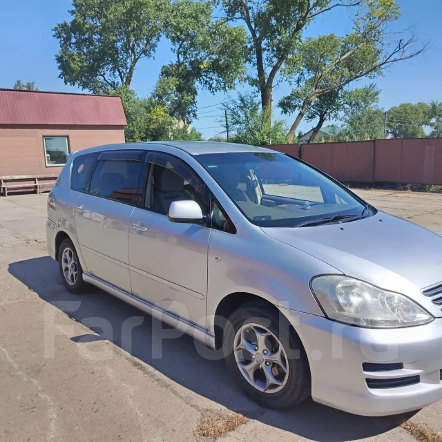 Toyota Ipsum. �������, ��������, 2.4, ������, 200 000����. �� ����