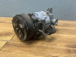 ���������� ������������ Volkswagen Polo 6RF820803E 6RF820803E ����