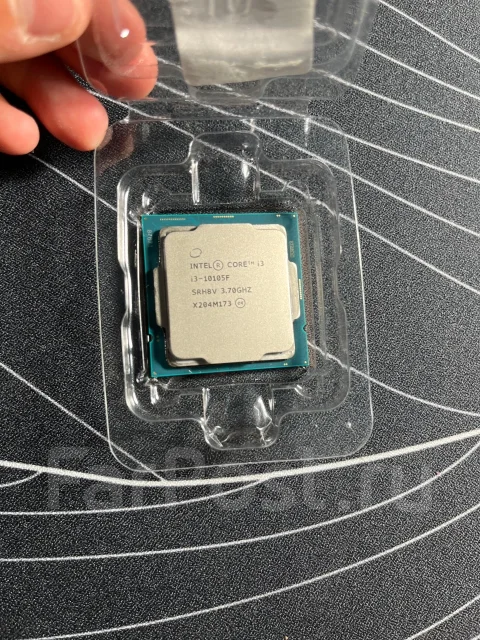 Intel Core i3-10105F ����