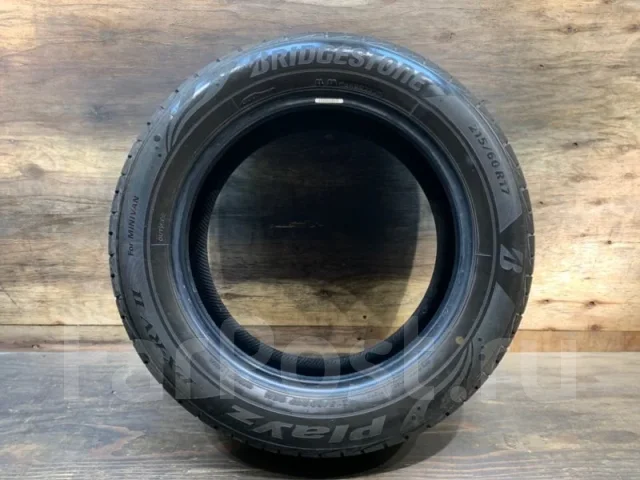 Bridgestone Playz PX-RV II