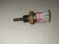 ������ ����������� ����������� �������� Nissan Serena 22630JN00A NC26 MR20DD 22630JN00A ����