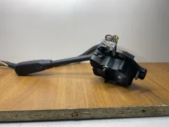 ���������� ������������� ��������� Mercedes-Benz 190 A2015450824 W201 A2015450824 ����