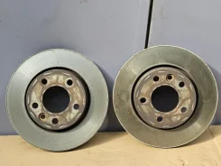 ��������� ����� Volkswagen Transporter 2020 7E0615601D T6, ������ 7E0615601D ����