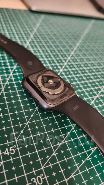 Apple Watch Series 4. GPS, SIM-����� ����