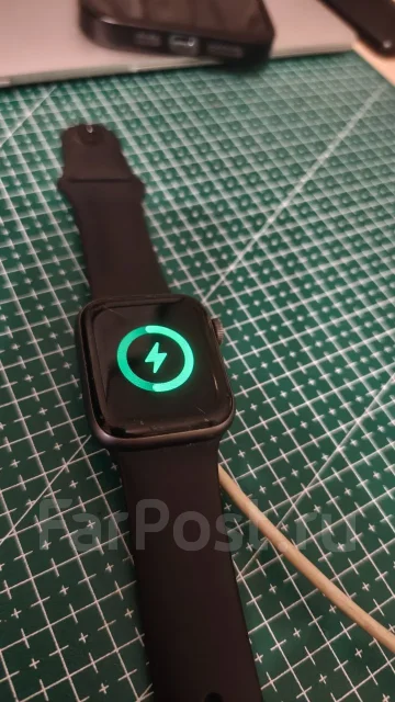 Apple Watch Series 4. GPS, SIM-����� ����