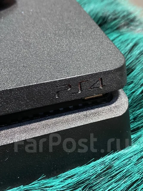 Sony PlayStation 4 Slim ����