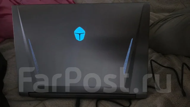 Thunderobot. 15.6", 2,4����, ��� 16 ��, ���� 500���, WiFi: 1, Bluetooth: 1, ����������� �� 1��. ����