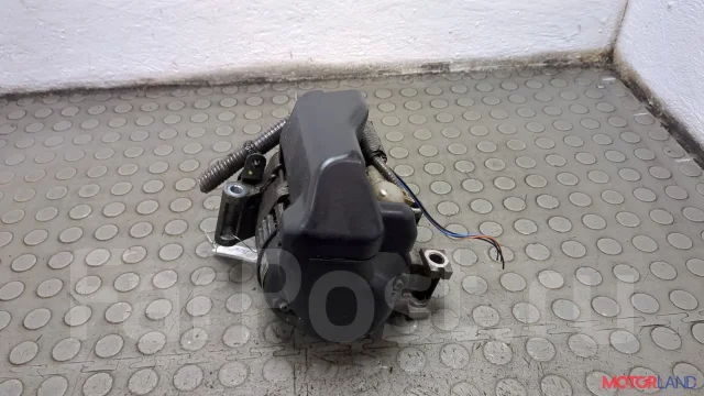 ��������� Mazda 6 (GG) 2002-2007 21423883 L3P918300D ����